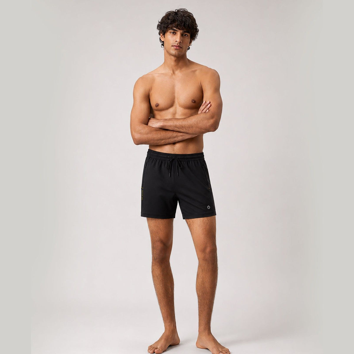 HYVE Hyve Black Unisex Performance Shorts M