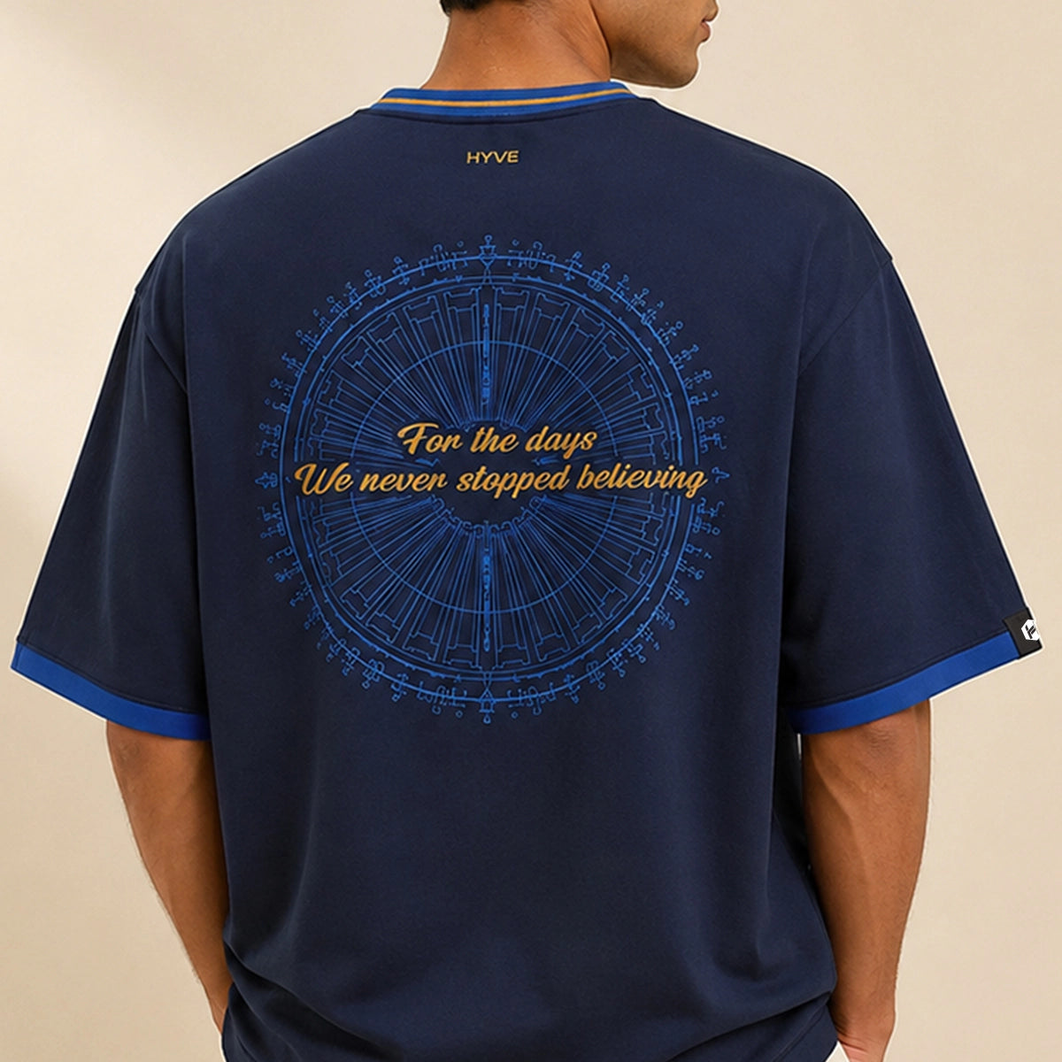 HYVE 22 Yards Oversized T-Shirt S